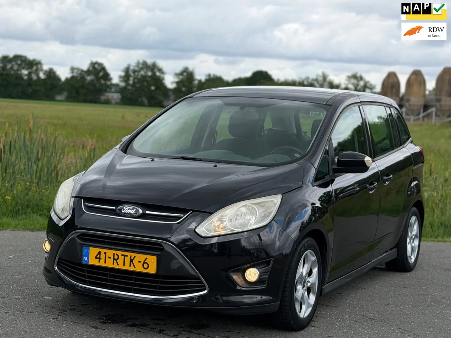 Ford Grand C-Max (2011) — foto 1