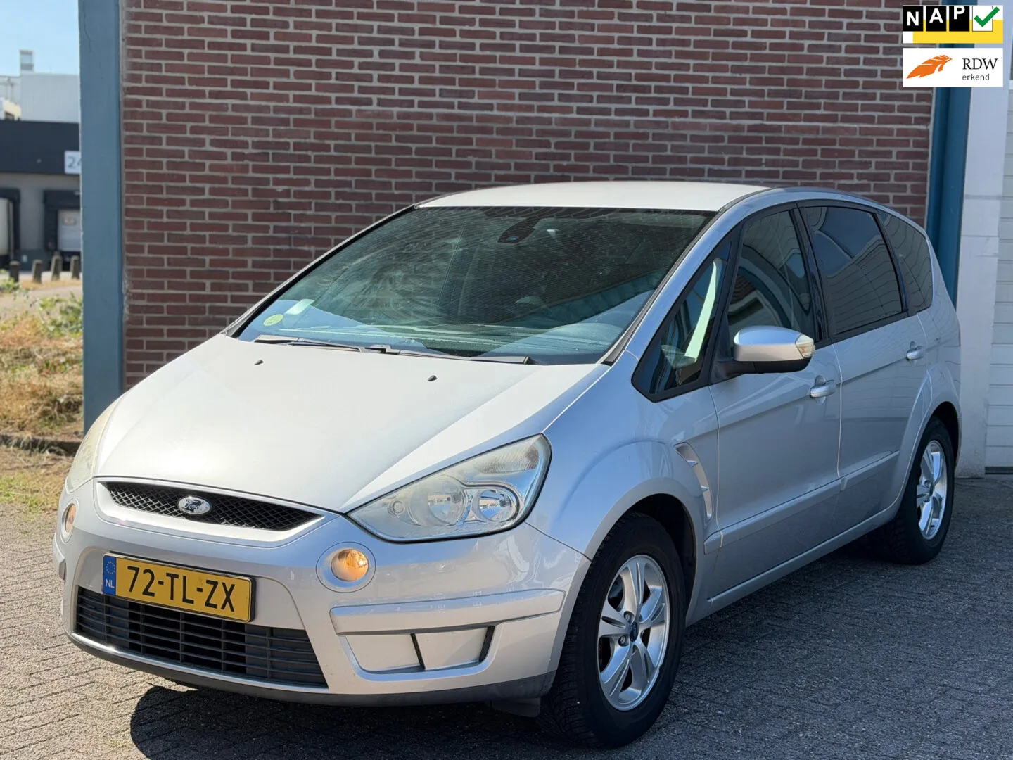 Ford S-Max (2006) — foto 1