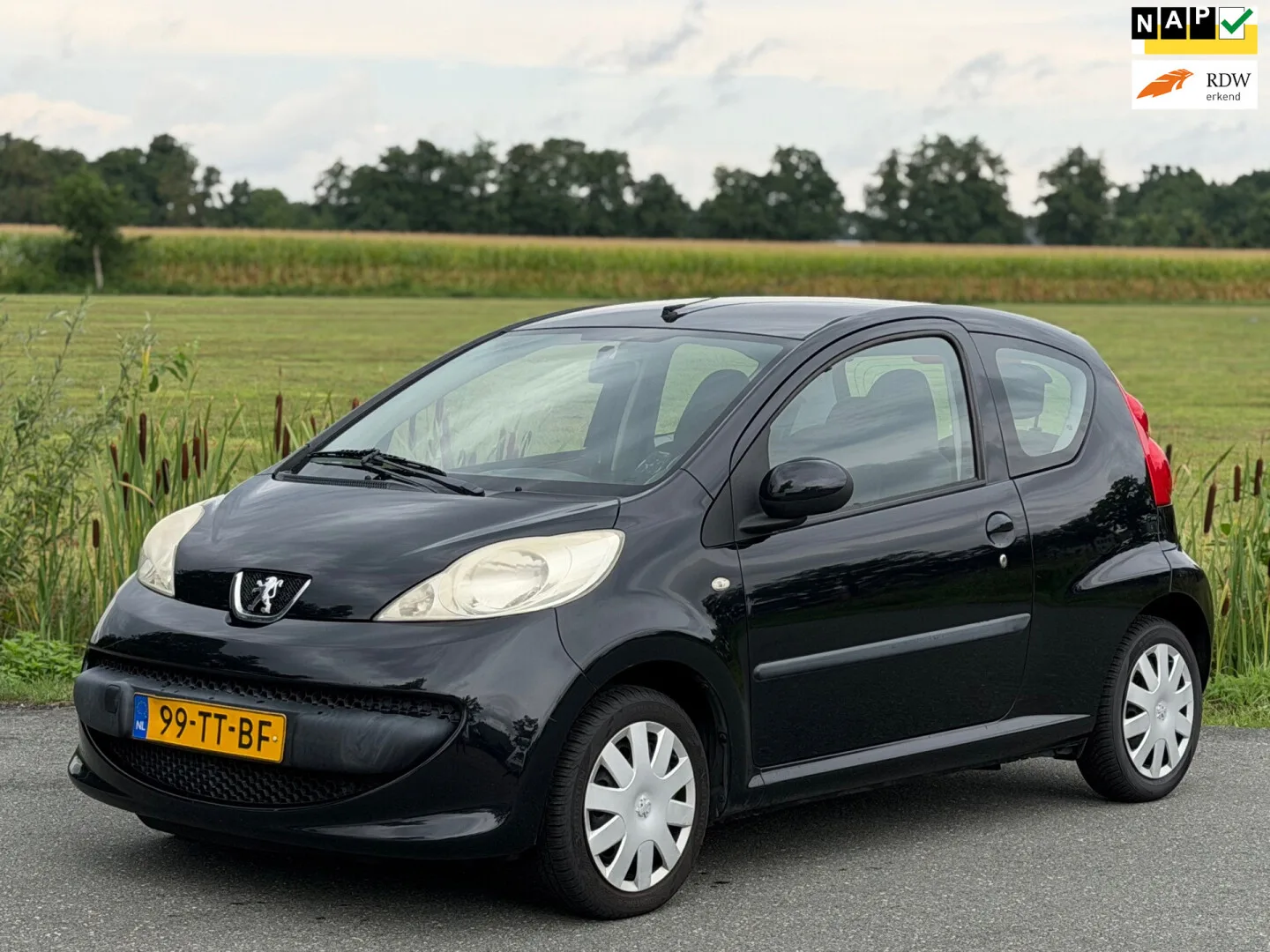 Peugeot 107 (2007) — foto 1