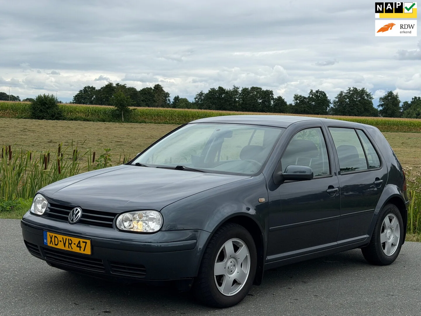 Volkswagen Golf (1998) — foto 1