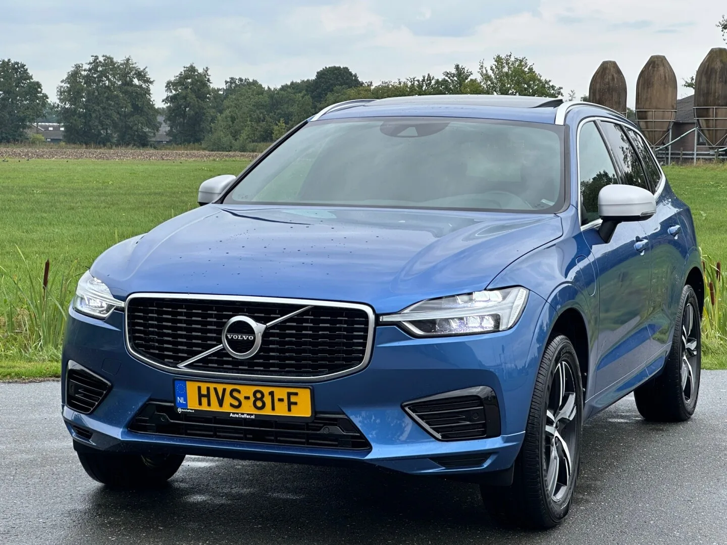 Volvo XC60 (2017) — foto 1