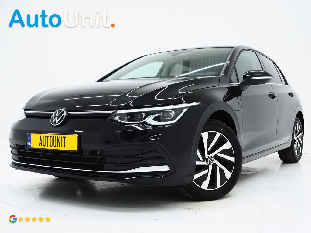 Volkswagen Golf (2021) — foto 1