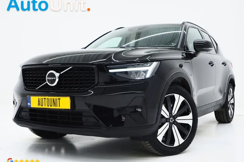Volvo XC40 (2022)