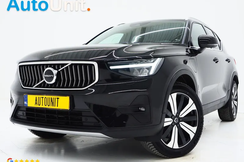 Volvo XC40 (2023)