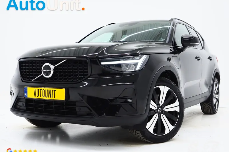 Volvo XC40 (2022)