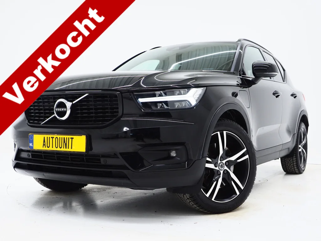 Volvo XC40 (2020) — foto 1