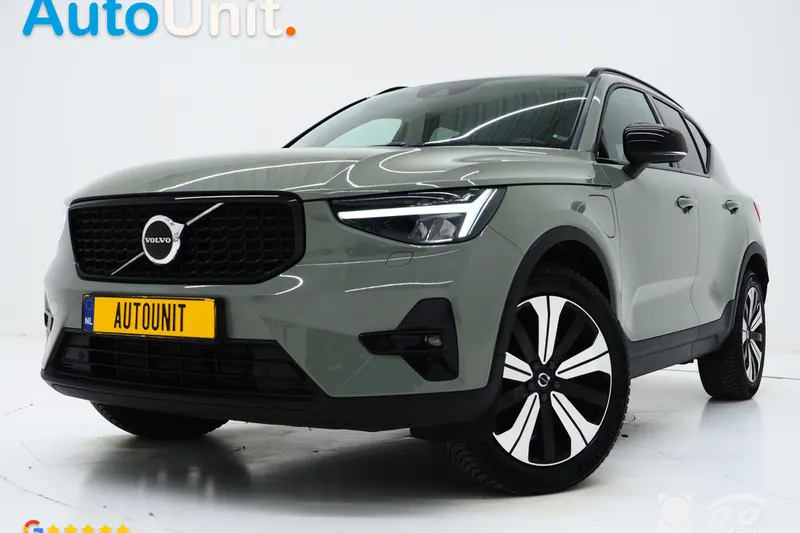 Volvo XC40 (2022)