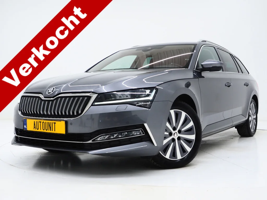 Škoda Superb (2022) — foto 1