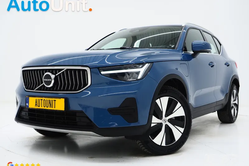 Volvo XC40 (2022)