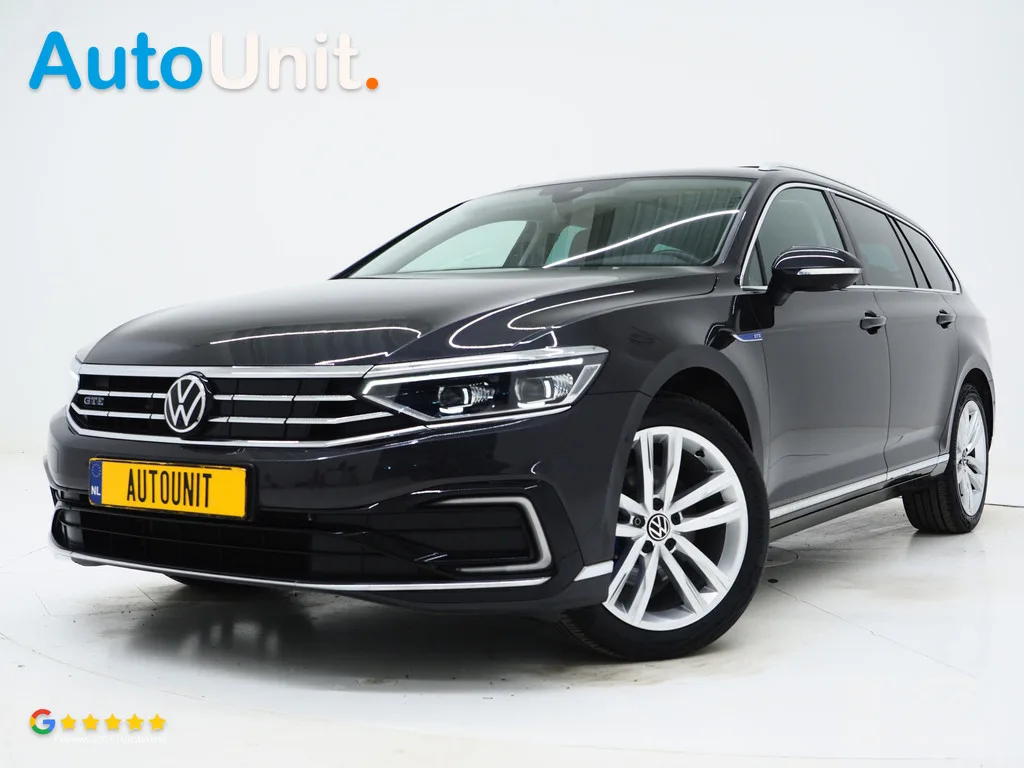 Volkswagen Passat (2023) — foto 1