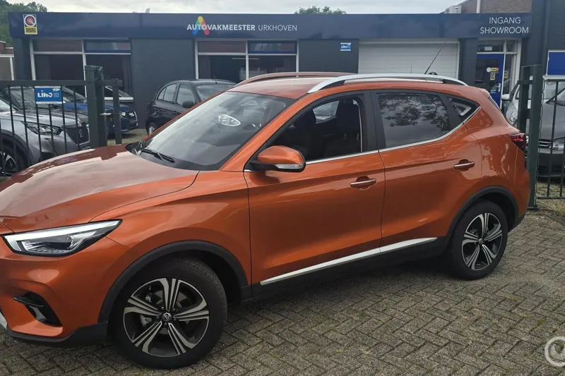 MG ZS (2024)