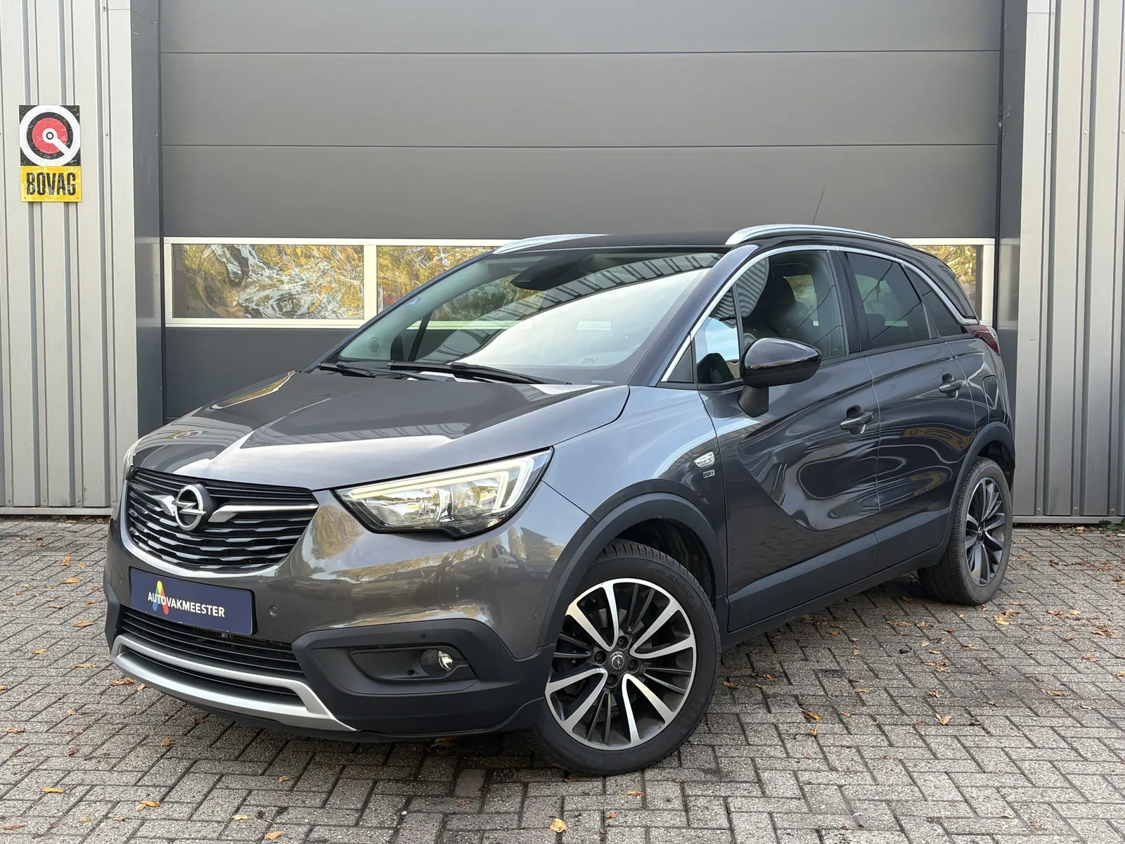 Opel Crossland (2019) — foto 1