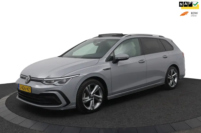 Volkswagen Golf (2021)