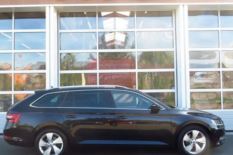 Škoda Superb (2018)