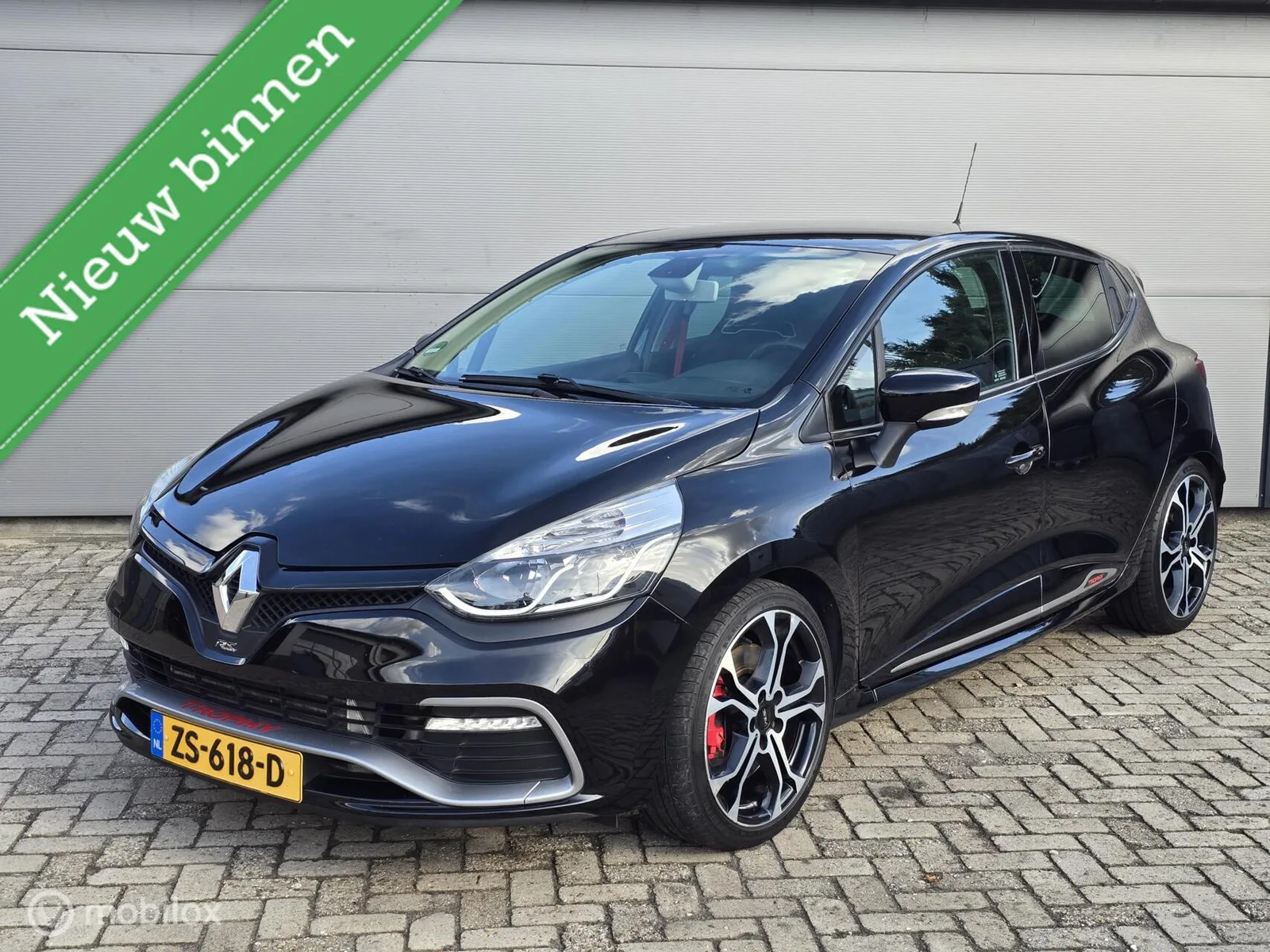 Renault Clio (2016) — foto 1