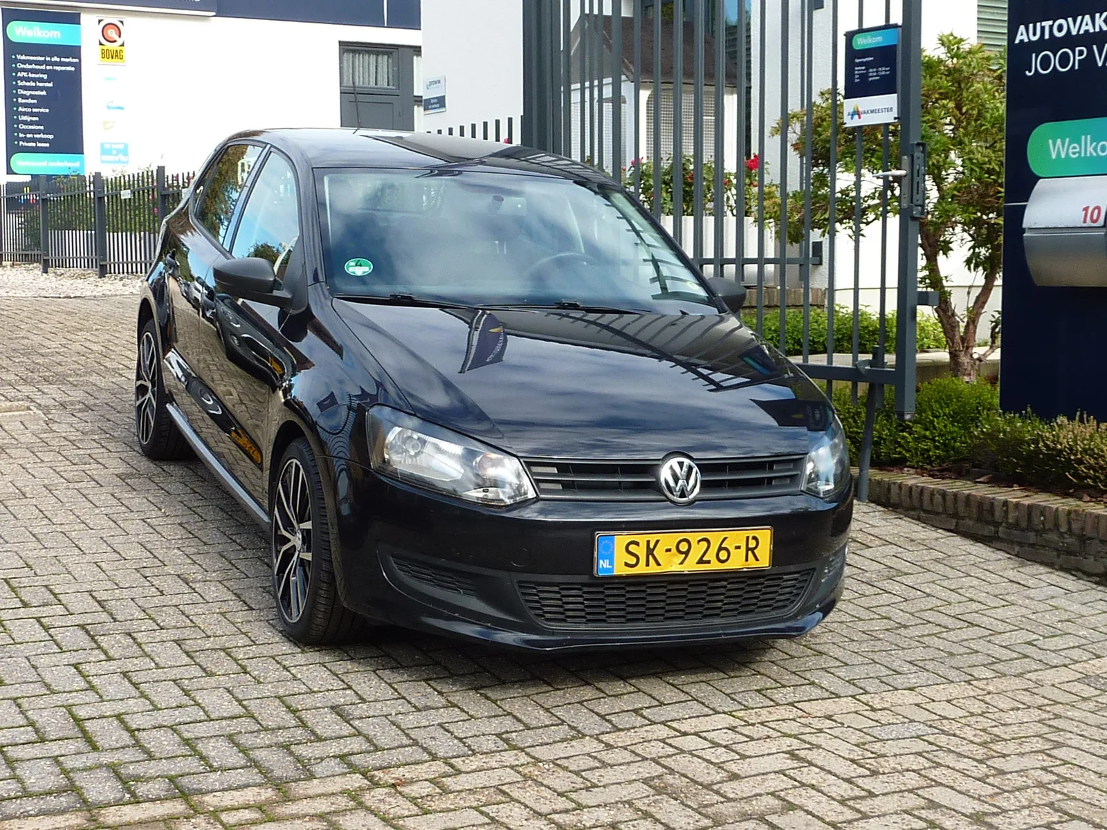 Volkswagen Polo (2010) — foto 1