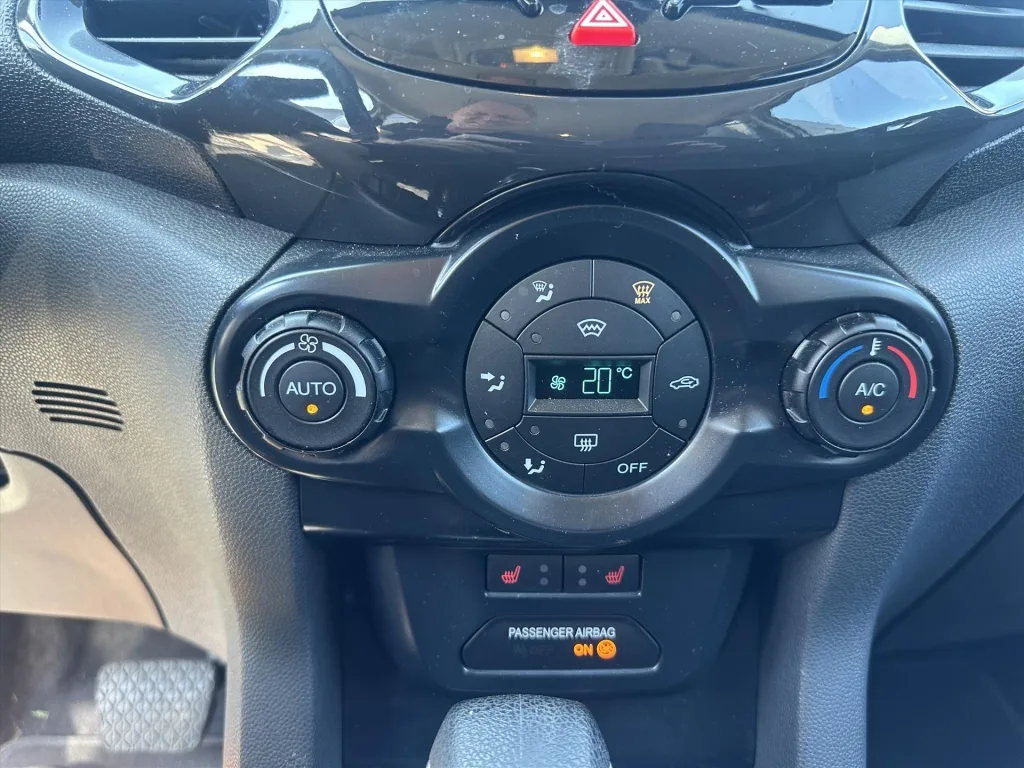 Ford EcoSport (2017) — foto 1