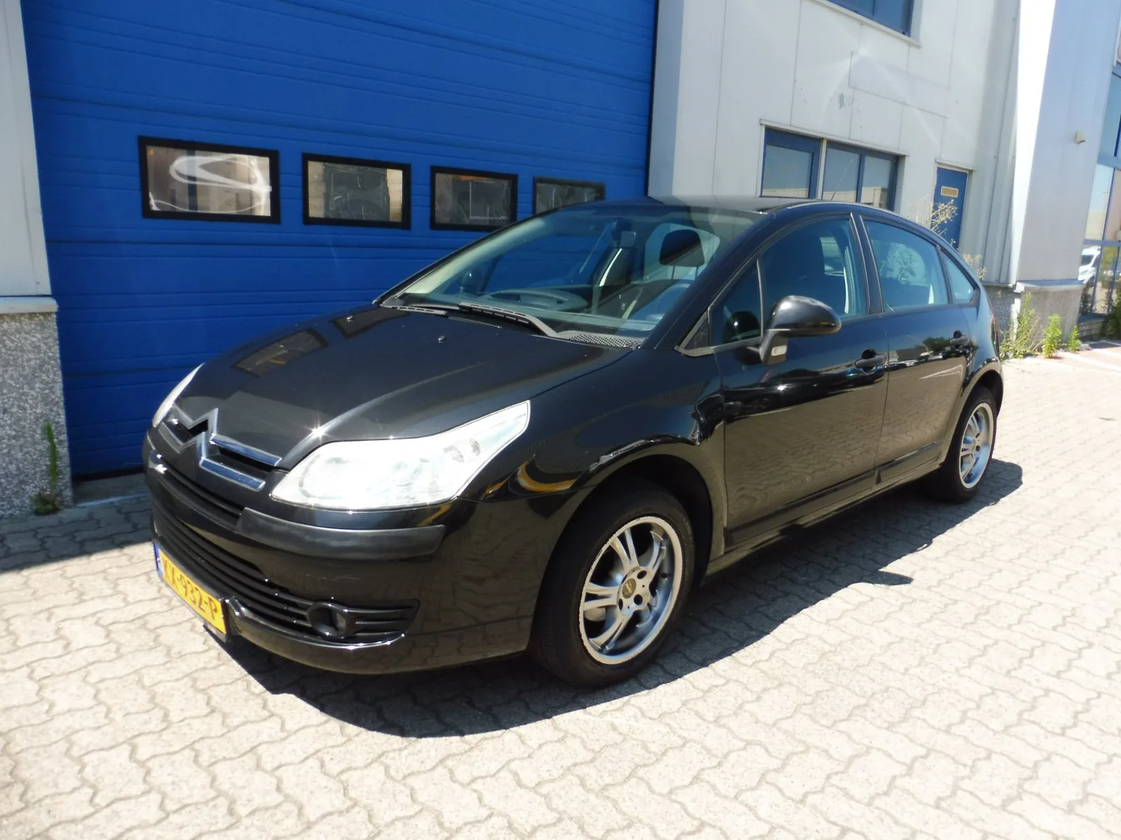 Citroën C4 (2006) — foto 1