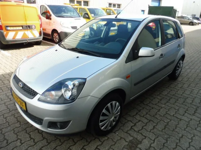 Ford Fiesta (2007) — foto 1
