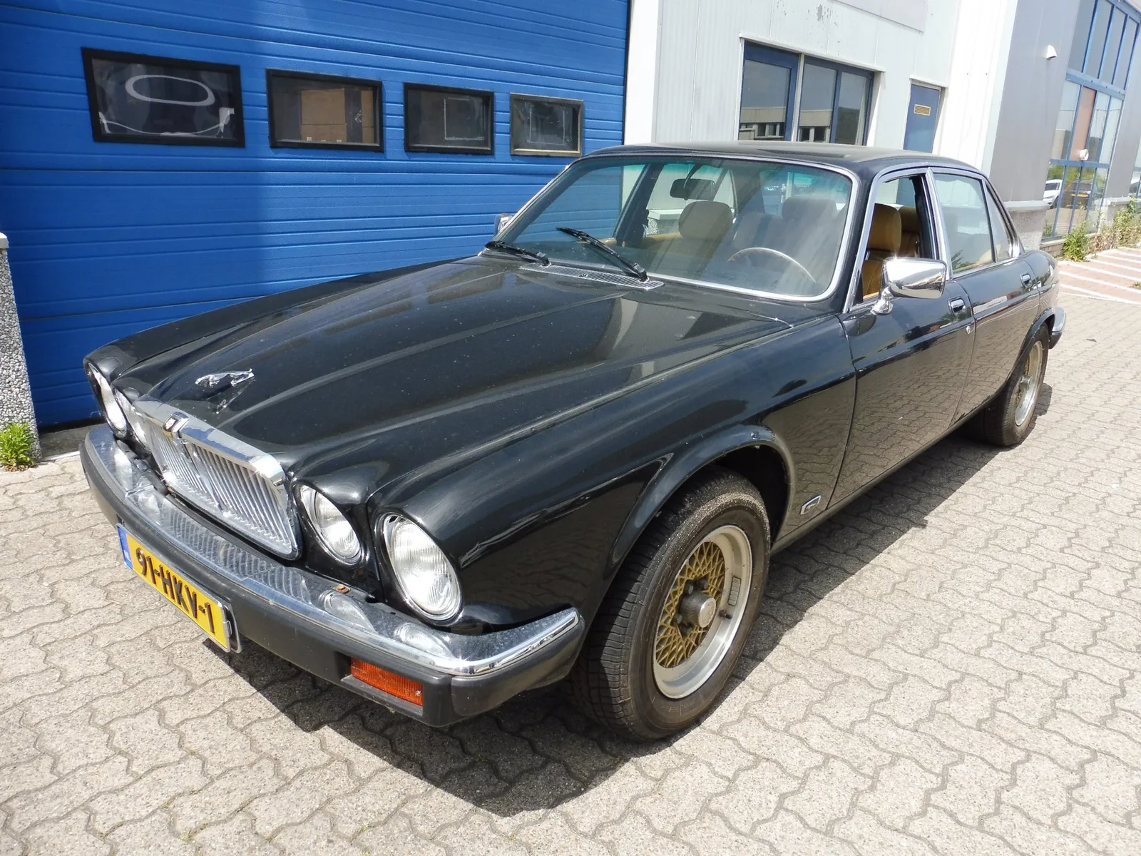 Jaguar XJ (1983) — foto 1