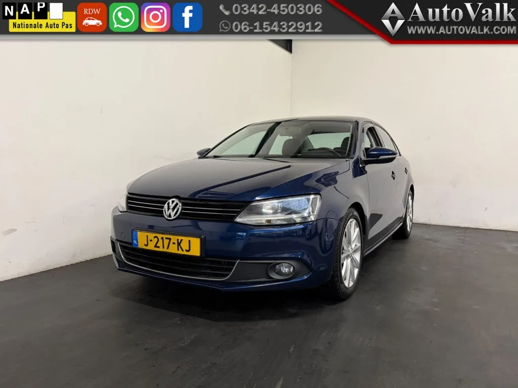 Volkswagen Jetta (2011) — foto 1