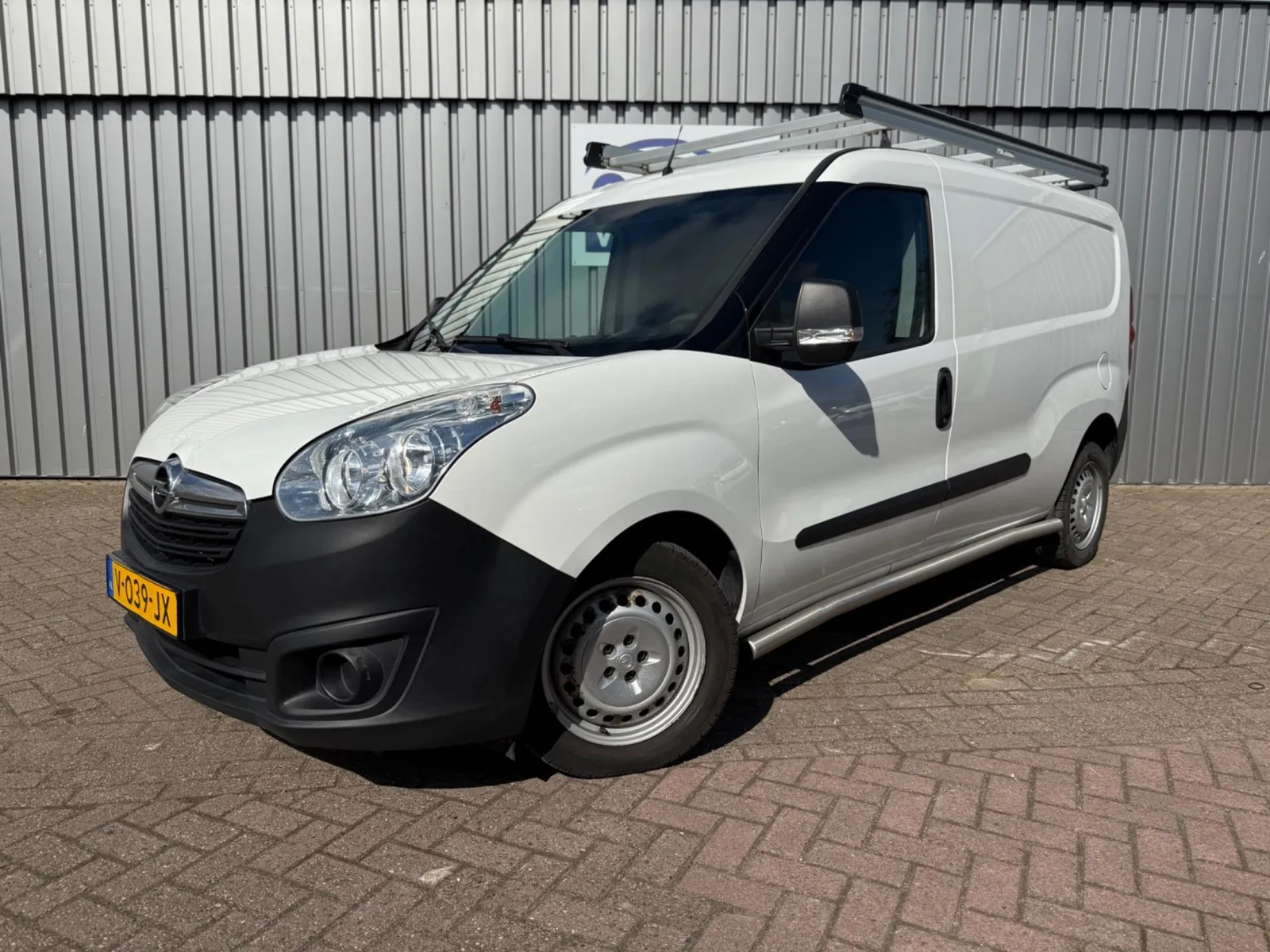 Opel Combo (2017) — foto 1