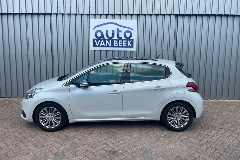 Peugeot 208 (2019)