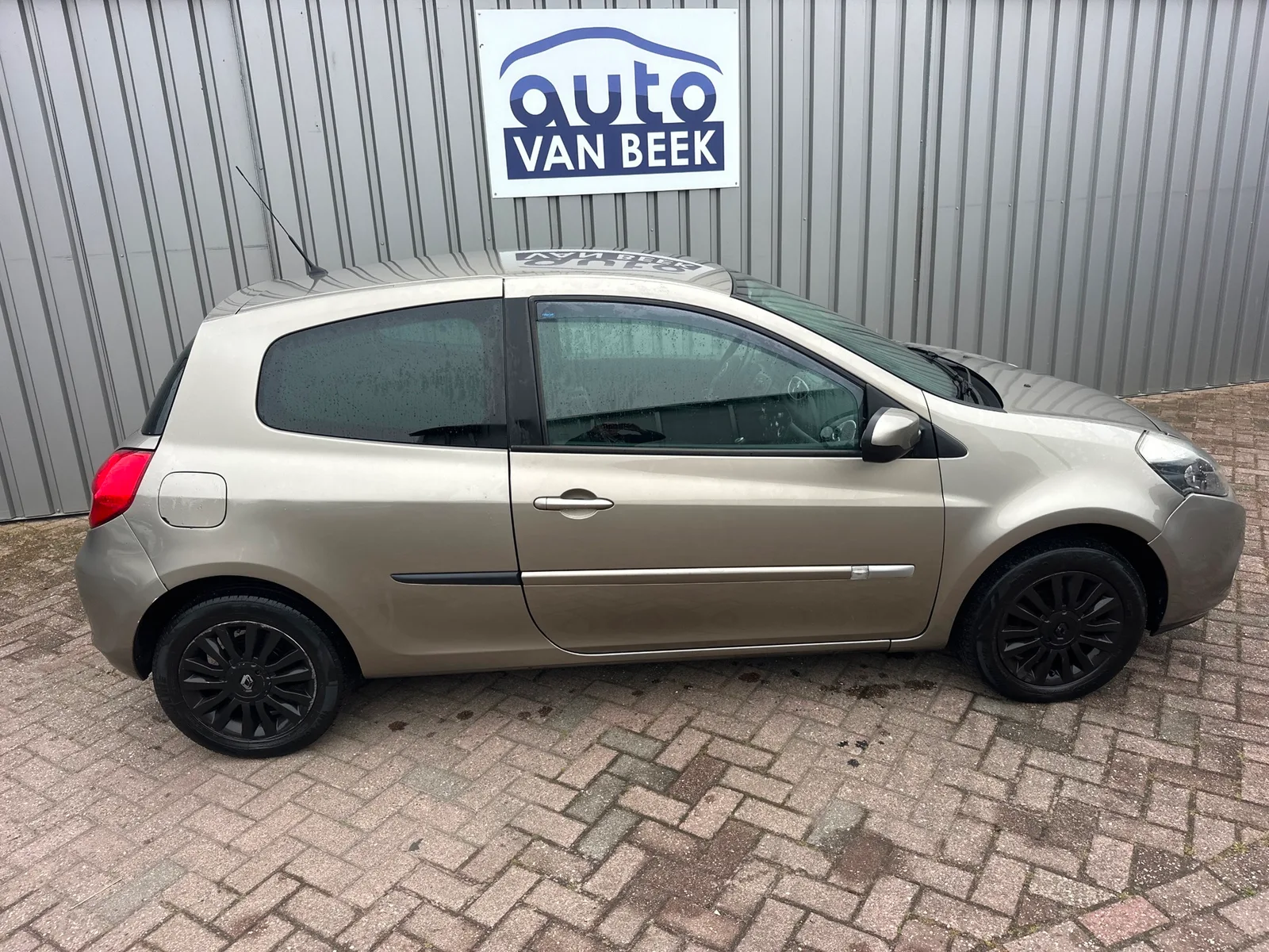 Renault Clio (2012) — foto 1