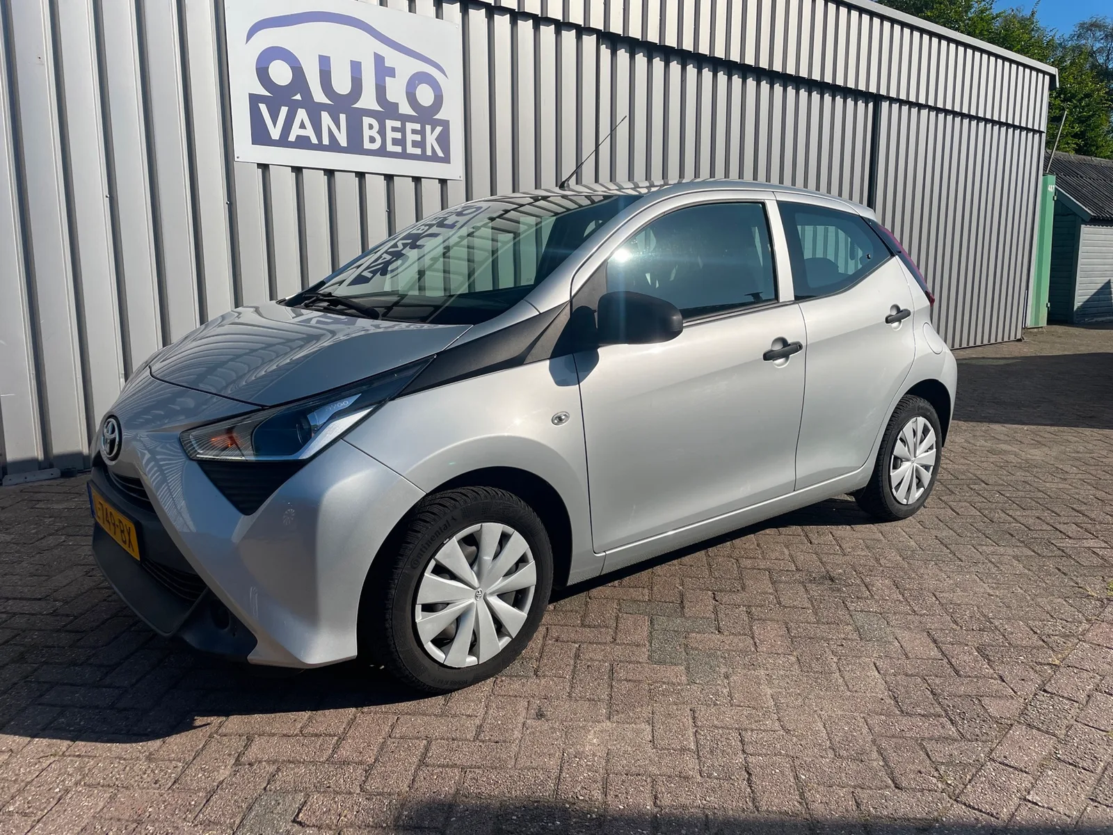 Toyota Aygo (2021) — foto 1