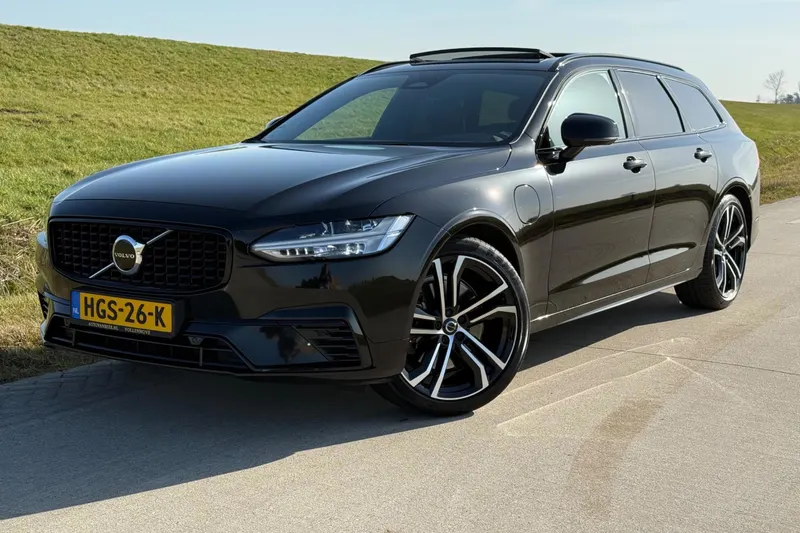 Volvo V90 (2021)