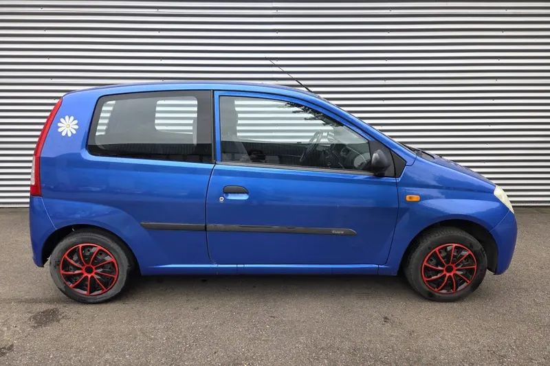 Daihatsu Cuore (2004)