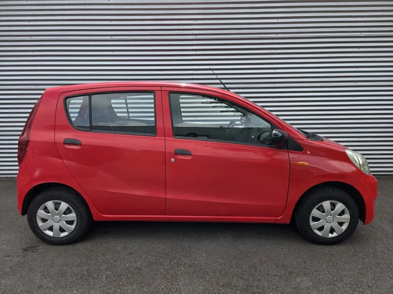 Daihatsu Cuore (2010) — foto 1
