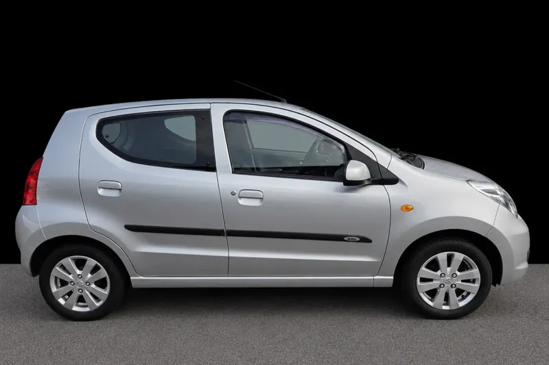 Suzuki Alto (2010)