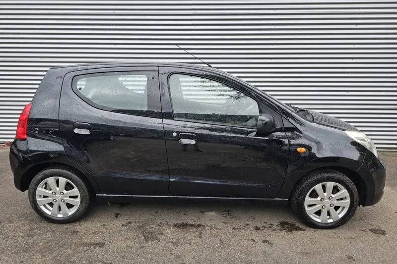 Suzuki Alto (2010)