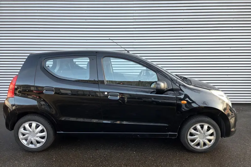 Suzuki Alto (2011)