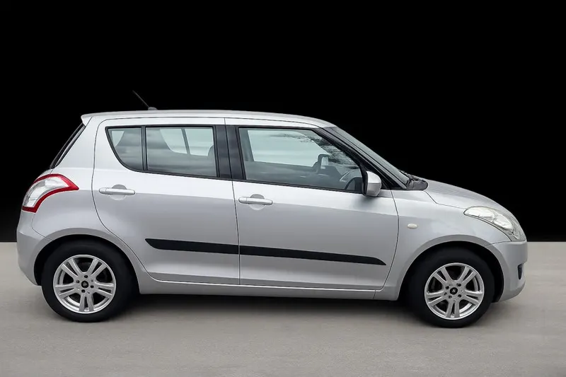 Suzuki Swift (2012)