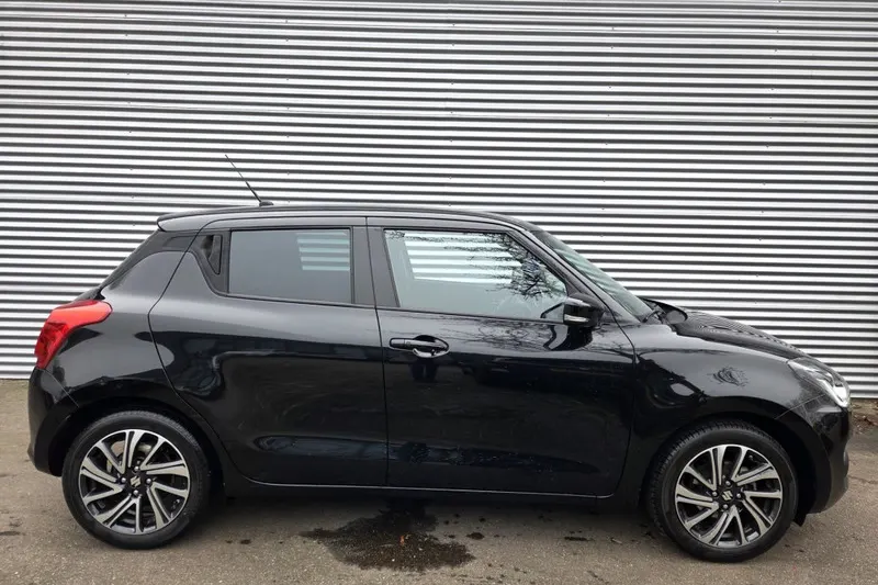 Suzuki Swift (2023)