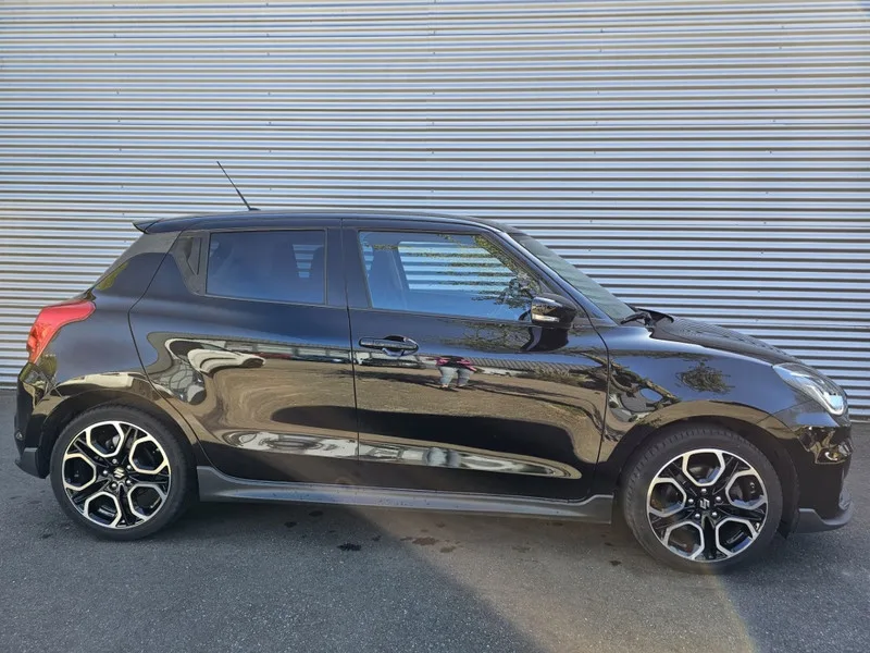 Suzuki Swift (2018) — foto 1