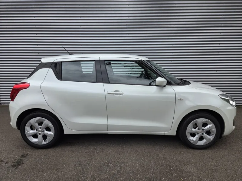 Suzuki Swift (2017) — foto 1