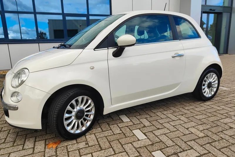 Fiat 500 (2015)
