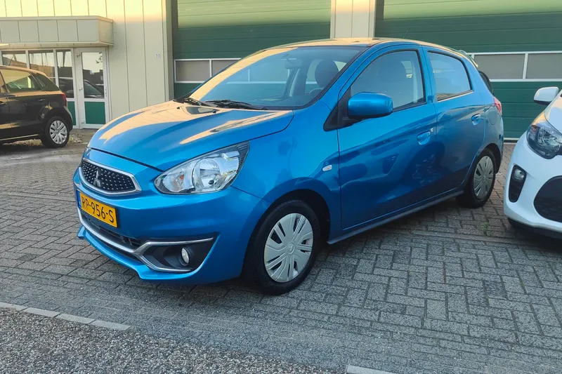 Mitsubishi Space Star (2018)