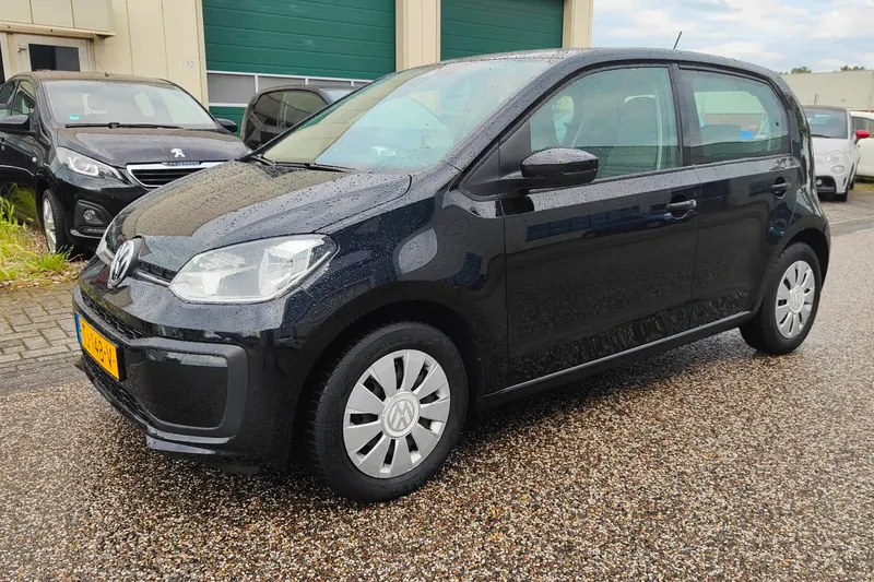 Volkswagen Up! (2018)