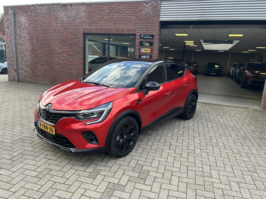 Renault Captur (2023) — foto 1