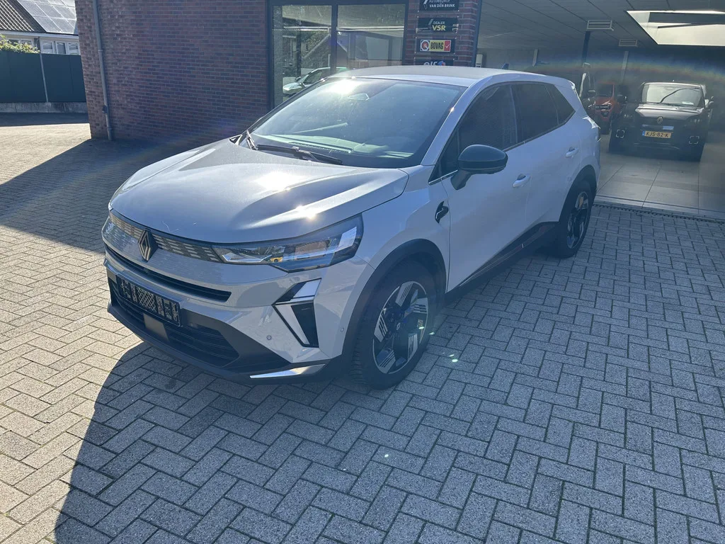 Renault Symbioz (2025) — foto 1