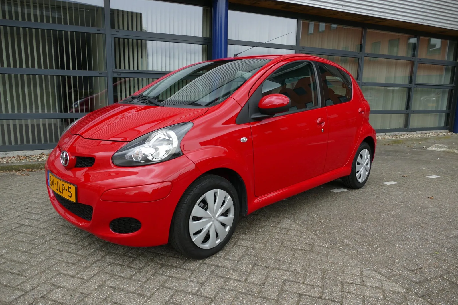 Toyota Aygo (2009) — foto 1