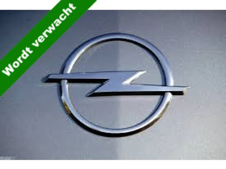 Opel Astra (2009) — foto 1