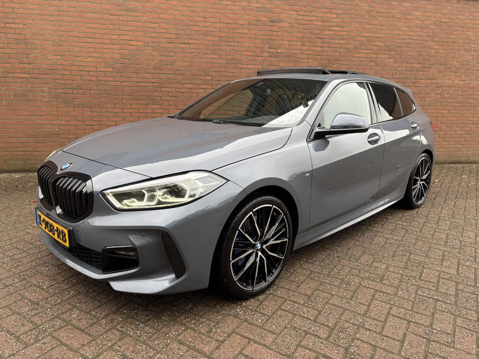 BMW 1-Serie (2021) — foto 1