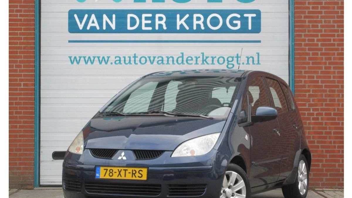 Mitsubishi Colt (2007) — foto 1