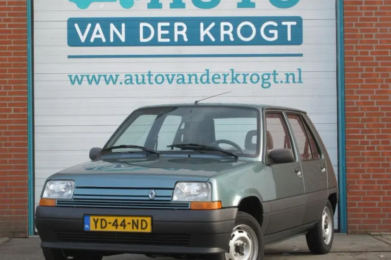 Renault 5 (1990)