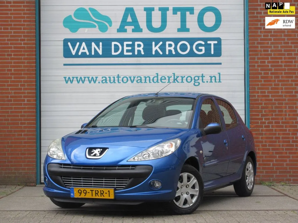 Peugeot 206+ (2012) — foto 1